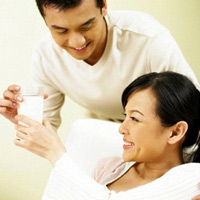 Chế độ dinh dưỡng ảnh hưởng rất nhiều đến khả năng thụ thai. (Ảnh minh họa)