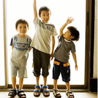 Phát triển chiều cao cho bé có quy luật nhất định. (Ảnh minh họa).