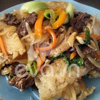 Nhanh tay với món phở xào bò
