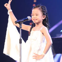 Thanh Trúc vụt sáng đêm bán kết 3