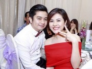Làng sao - Vân Trang khoe người yêu trong đám cưới Huỳnh Đông