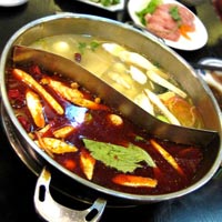 Lẩu gà ngon lắm nhé