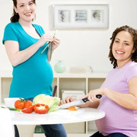 Chế độ dinh dưỡng hợp lý cho bà bầu. (Ảnh minh họa)