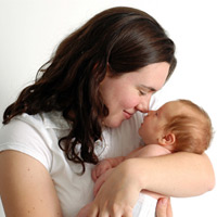Làm mẹ là điều tuyệt vời nhất. (Ảnh minh họa).