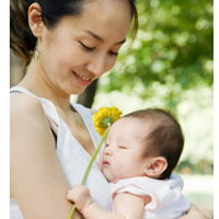 Có nhiều sữa sau sinh là niềm mơ ước của mọi bà mẹ. (Ảnh minh họa).