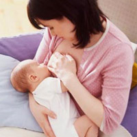 Để mẹ nhiều sữa hơn sau sinh (ảnh minh họa)