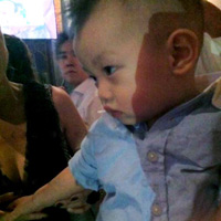 Con trai Hồ Ngọc Hà