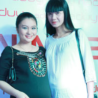 Diệu Hương và người mẫu Hạ Vy