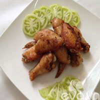 Cánh gà chiên nước mắm