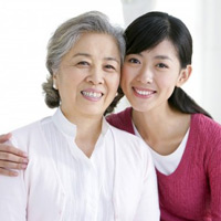 Mẹ chồng dạy 'chuyện ấy' cho con dâu (ảnh minh họa)