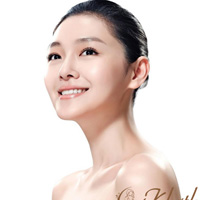 Từ Hy Viên lựa chọn dưỡng trắng bằng Baby Skin vì độ an toàn và hiệu quả