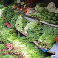 Rau rút giá rẻ khi vào mùa (Ảnh minh họa)