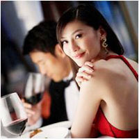 Đàn bà có quyền làm đẹp theo ý thích (ảnh minh họa)