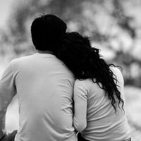 Em cần một bờ vai để tựa! (ảnh minh họa)