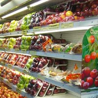 Người dân hoang mang trước thông tin táo đỏ nhiễm độc (ảnh minh họa)