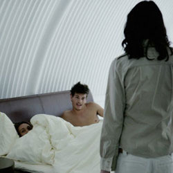 Vì trăng hoa mà mất vợ (ảnh minh họa)