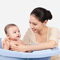 Cứt trâu mọc trên đầu trẻ không hại gì cho sức khỏe. (Ảnh minh họa).
