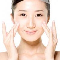 Sử dụng các loại mặt dạ giúp da sáng ngời.