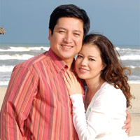 Vợ chồng nghệ sĩ ưu tú Chí Trung.