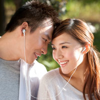 Cần tinh tế để duy trì sự hấp dẫn với chàng (Ảnh minh họa)