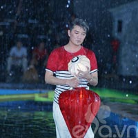 Ca sĩ Đàm Vĩnh Hưng tập cho liveshow