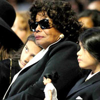 Bà Katherine Jackson bỗng dưng mất tích