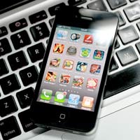 Điện thoại HKPhone 4S-Retina Pro