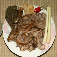 Người Việt thích ăn thịt chó (ảnh minh họa)