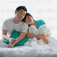 Thiếu thốn tình dục khiến cả hai giới đều khổ (Ảnh minh họa)