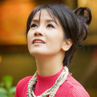 Hồng Nhung hạnh phúc với gia đình hiện tại