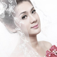 Lâm Chí Khanh "đẹp" trong bộ váy cưới
