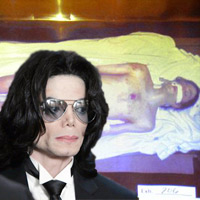 Tiết lộ ảnh nude thi thể của Michael Jackson
