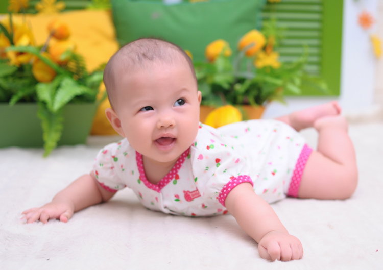 Xem Miu xinh nháy mắt làm duyên nè.