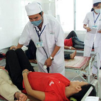 Thực phẩm không an toàn là nguyên nhân hàng đầu gây ngộ độc. (Ảnh minh họa)
