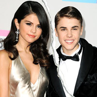 Justin Bieber và Selena Gomez rạn nứt