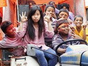 Làm mẹ - Cô gái Việt ngỡ ngàng với cách người Nepal dạy trẻ Tiếng Anh