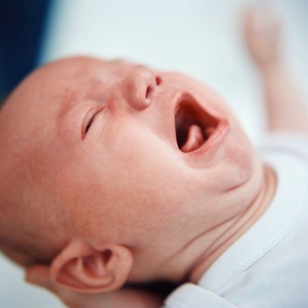 Mẹo hay giúp con bớt ho ban đêm - 1