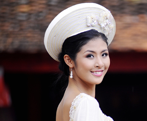 Showbiz Việt 2010 - Up & Down - 7