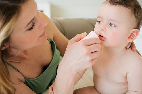 Mẹo tránh ngạt mũi cho trẻ khi trời lạnh - 1