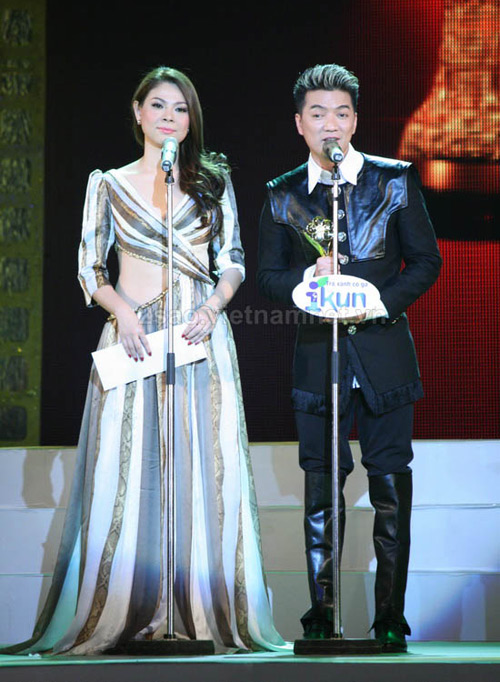 Tin tức showbiz Việt nổi bật tuần qua (23-29/1) - 8