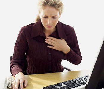 Đau vùng ngực trái: báo hiệu bệnh gì? - 1