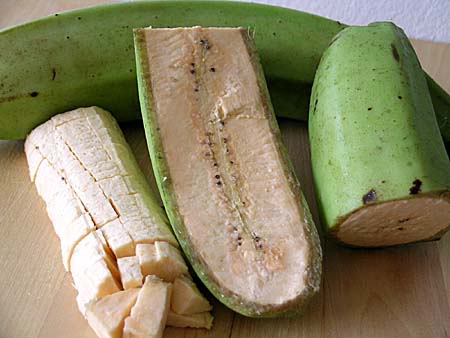 Trị hắc lào bằng chuối xanh - 1