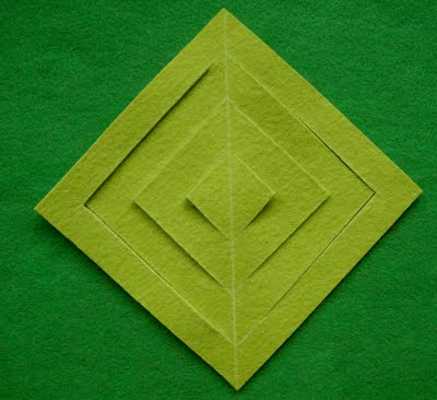 Làm dây trang trí bằng vải nỉ - 3