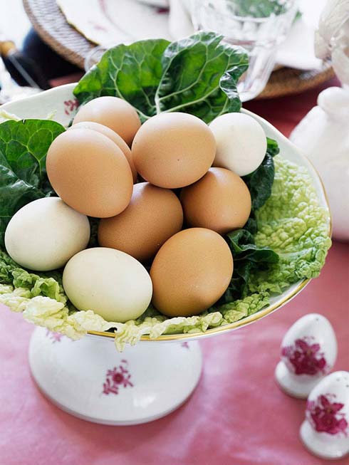 Bàn tiệc đẹp mê ly với hoa và trứng - 14