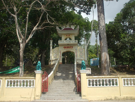 Những ngôi chùa tuyệt đẹp ở Đà Lạt - 7