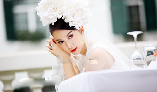 Linh Nga khoe ảnh kỷ niệm ngày cưới đẹp lung linh - 4