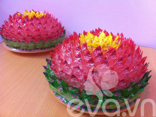 Đài hoa bằng kẹo đi lễ chùa đầu năm - 5
