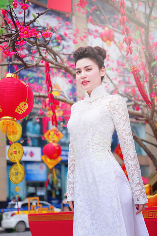 Áo dài ren - lựa chọn mới cho cô dâu Việt - 6