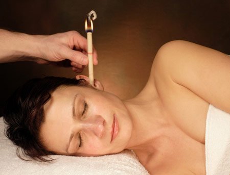 Bí kíp cho nước ra khỏi tai - 2