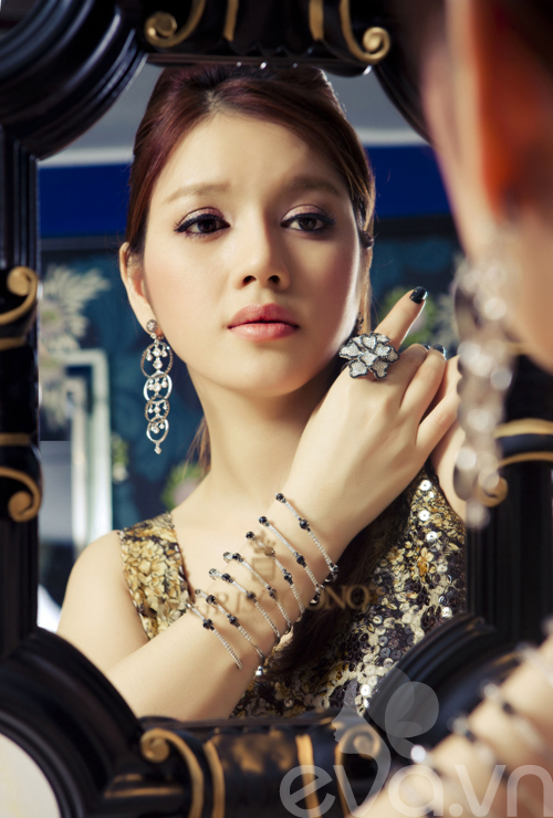 Lý Nhã Kỳ: Khi yêu tôi rất thụ động - 5